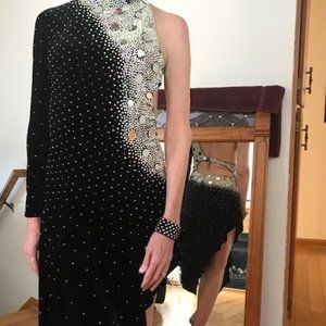 Black Velvet Women's Ballroom Latin Dress Size 4